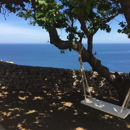 Ferienwohnung Scogliera Del Gabbiano Santa Maria di Leuca Exterior foto