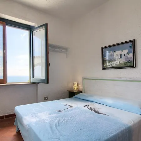 Ferienwohnung Scogliera Del Gabbiano Santa Maria di Leuca Exterior foto