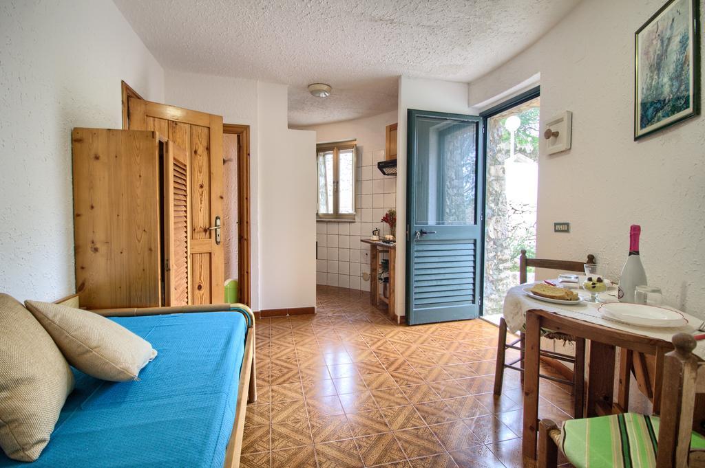 Scogliera Del Gabbiano Apartment